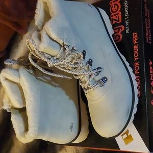 of JBU boots by Jambu